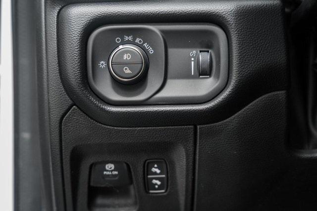 Photo of 2022 Bright White Clearcoat RAM 1500