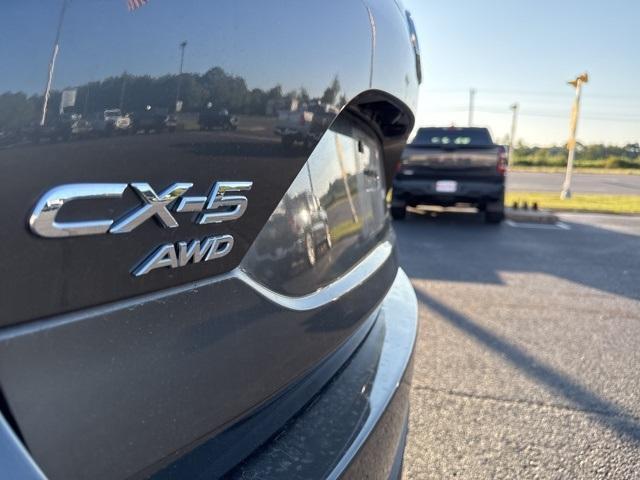 Photo of 2017 Machine Gray Metallic Mazda CX-5