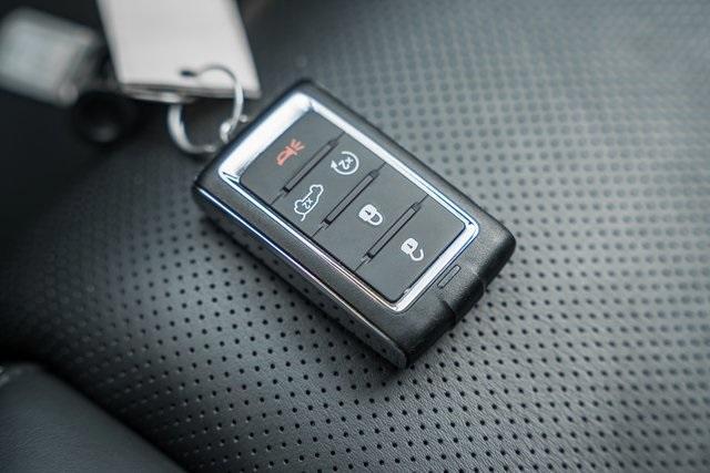 Photo of 2023 Diamond Black Jeep Grand Cherokee