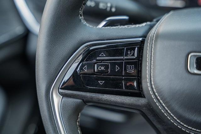 Photo of 2023 Diamond Black Jeep Grand Cherokee