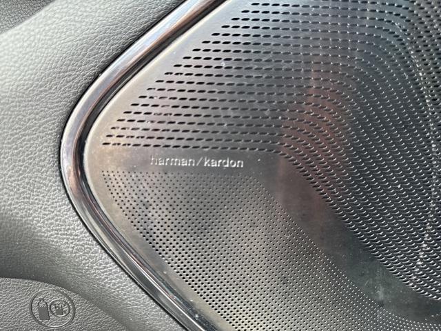Photo of 2023 Bright White Clearcoat RAM 1500