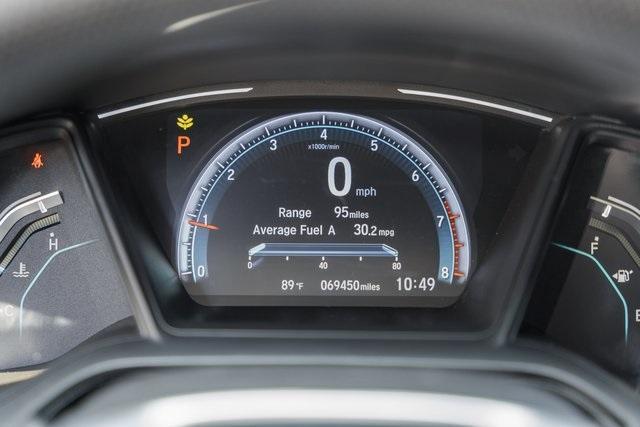 Photo of 2019 White Orchid Pearl Honda Civic