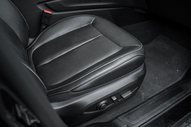 Photo of 2022 Diamond Black Jeep Grand Cherokee 4xe