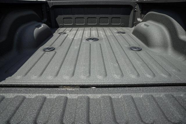 Photo of 2025 Granite Crystal Clearcoat Metallic RAM 2500