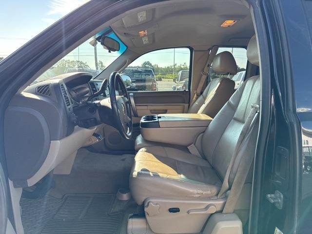 Photo of 2012 Black Granite Metallic Chevrolet Silverado 1500
