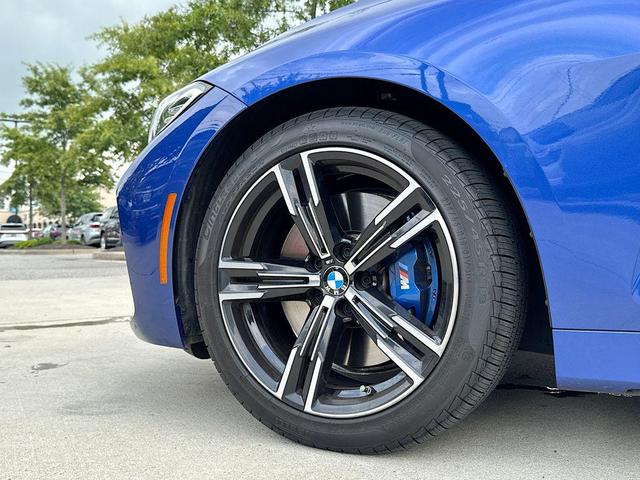 Photo of 2022 Portimao Blue Metallic BMW M440