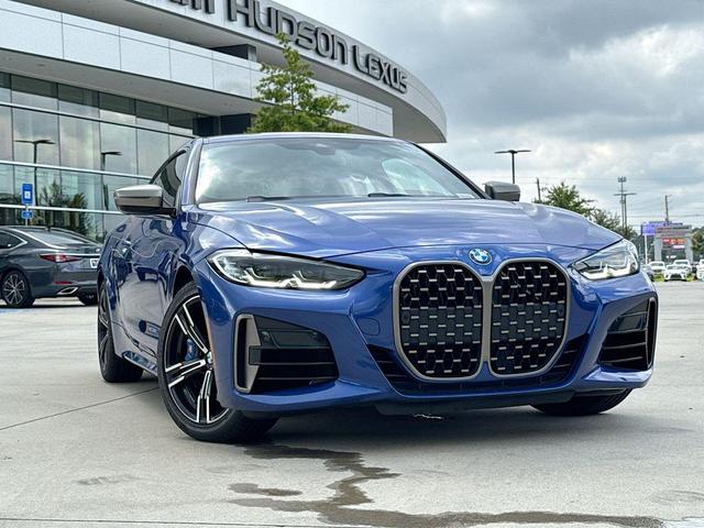 Photo of 2022 Portimao Blue Metallic BMW M440