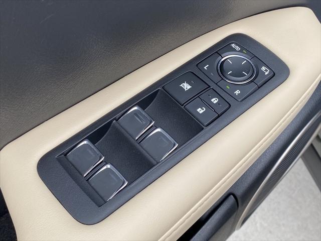 Photo of 2021 Nori Green Pearl Lexus RX 350