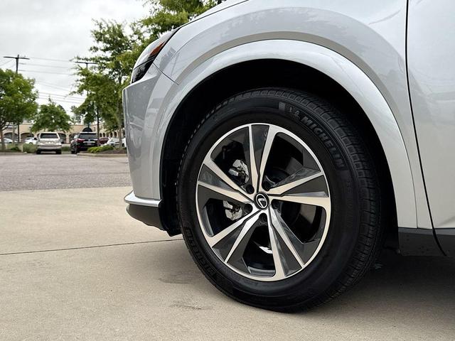 Photo of 2024 Iridium Lexus RX 350