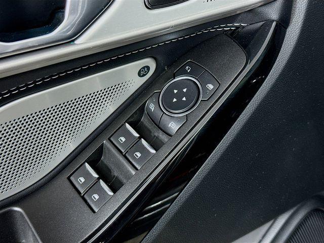 Photo of 2022 Carbonized Gray Metallic Ford Explorer