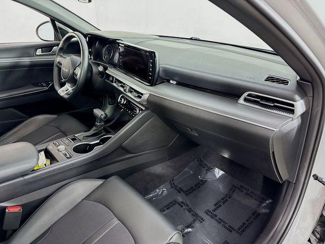Photo of 2024 Wolf Gray Kia K5
