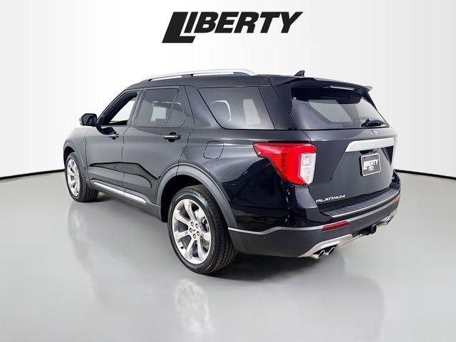 Photo of 2020 Black Ford Explorer