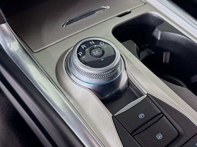 Photo of 2020 Black Ford Explorer