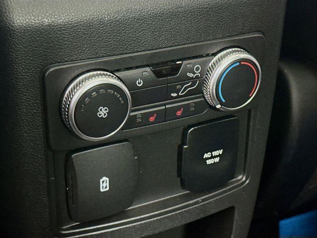 Photo of 2020 Black Ford Explorer