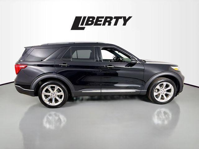 Photo of 2020 Black Ford Explorer