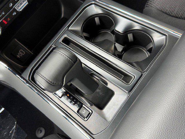 Photo of 2025 Oxford White Ford F-150
