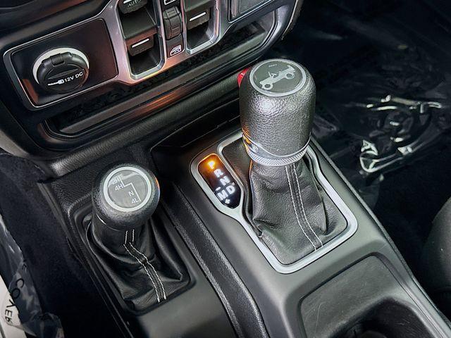 Photo of 2019 Granite Crystal Clearcoat Metallic Jeep Wrangler Unlimited