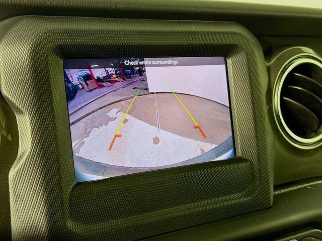Photo of 2019 Granite Crystal Clearcoat Metallic Jeep Wrangler Unlimited