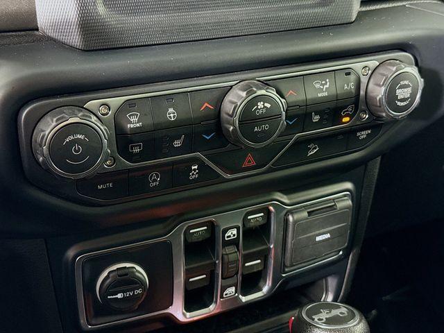 Photo of 2019 Granite Crystal Clearcoat Metallic Jeep Wrangler Unlimited