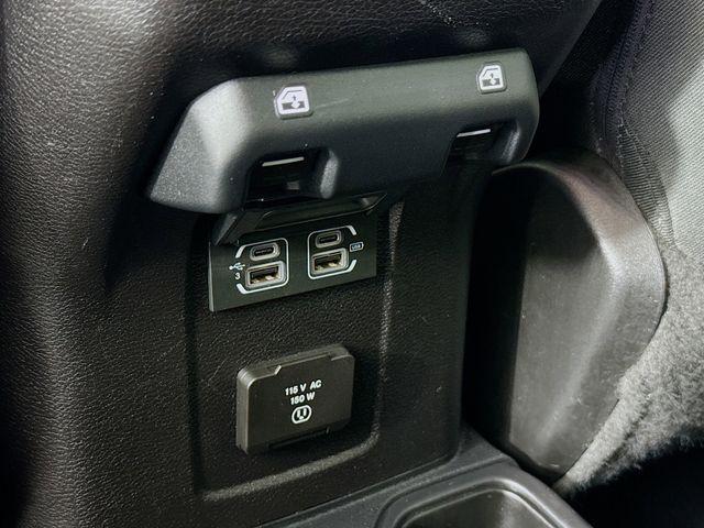 Photo of 2019 Granite Crystal Clearcoat Metallic Jeep Wrangler Unlimited
