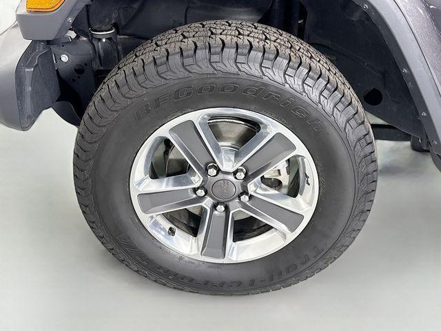 Photo of 2019 Granite Crystal Clearcoat Metallic Jeep Wrangler Unlimited