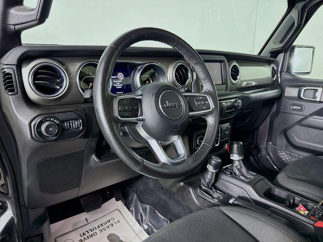 Photo of 2019 Granite Crystal Clearcoat Metallic Jeep Wrangler Unlimited