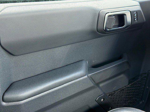 Photo of 2025 Oxford White Ford Bronco