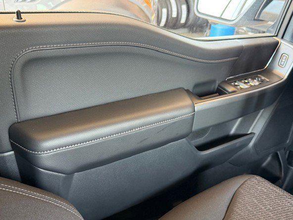 Photo of 2025 Black Metallic Ford F-150