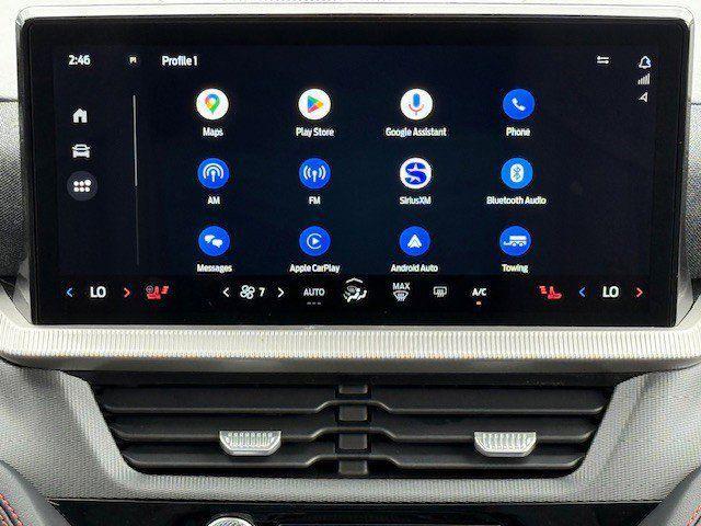 Photo of 2025 White Ford Explorer