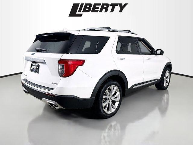 Photo of 2022 Star White Ford Explorer
