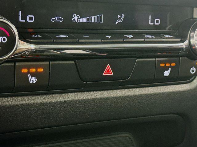 Photo of 2024 Snowflake White Pearl Mazda CX-30