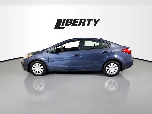 Photo of 2015 Steel Blue Kia Forte