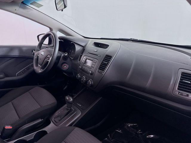 Photo of 2015 Steel Blue Kia Forte