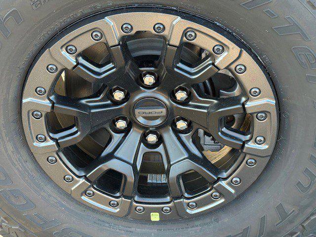 Photo of 2025 Green Ford Bronco
