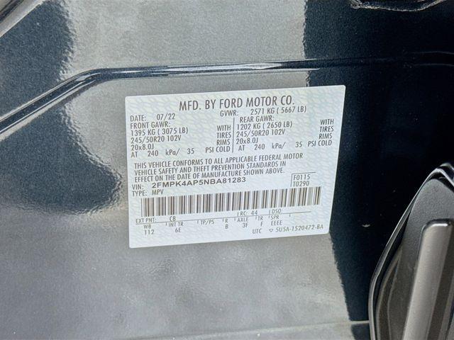 Photo of 2022 Stone Blue Metallic Ford Edge