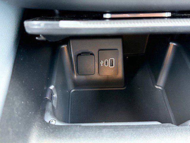 Photo of 2025 Gray Metallic Ford Explorer