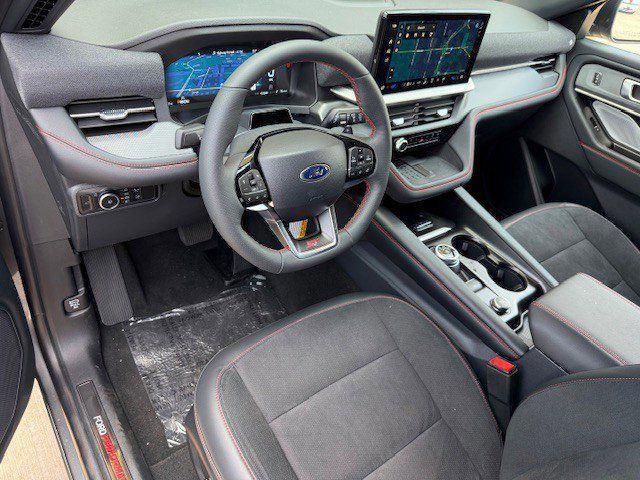 Photo of 2025 Gray Metallic Ford Explorer