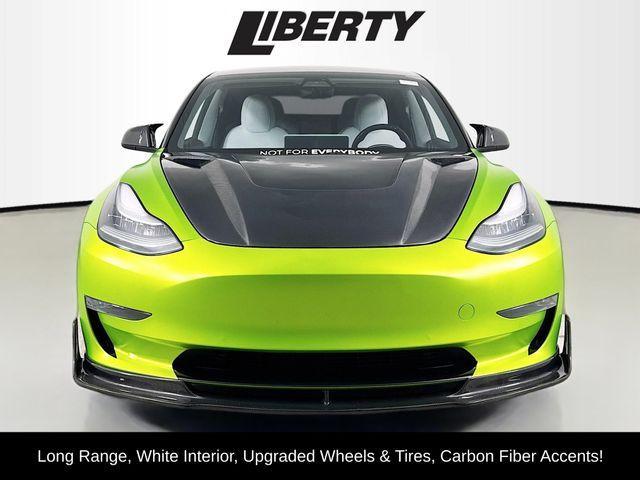 Photo of 2020 Green Tesla Model 3