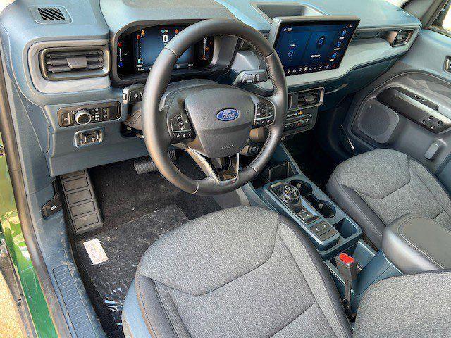 Photo of 2025 Green Ford Maverick