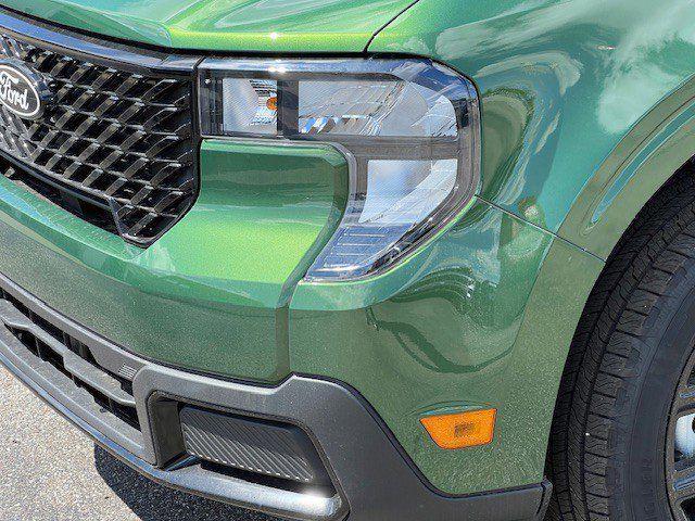 Photo of 2025 Green Ford Maverick