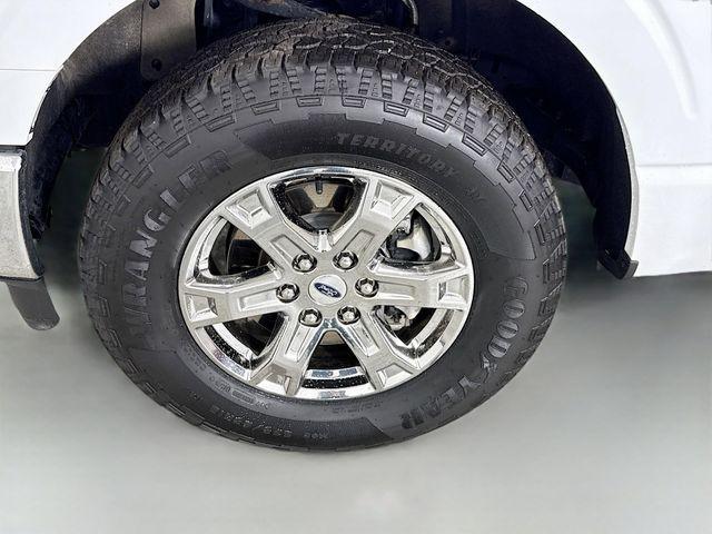 Photo of 2022 Oxford White Ford F-150