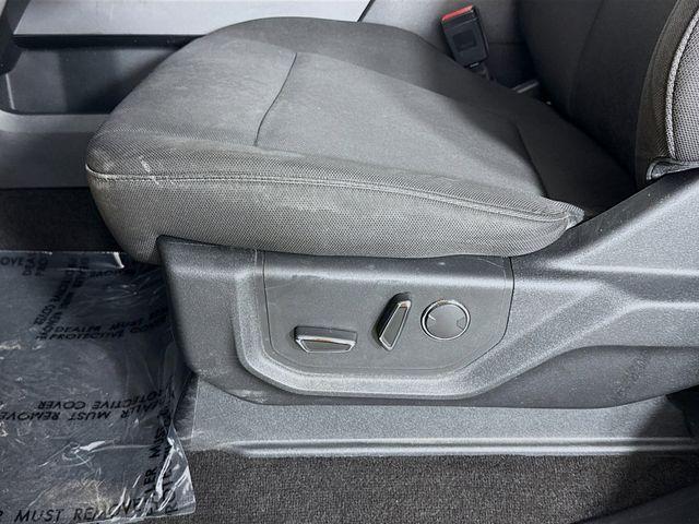 Photo of 2018 Shadow Black Ford F-150