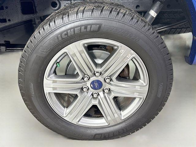 Photo of 2018 Lightning Blue Ford F-150