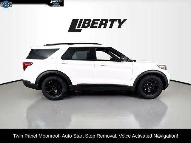 Photo of 2022 Star White Ford Explorer