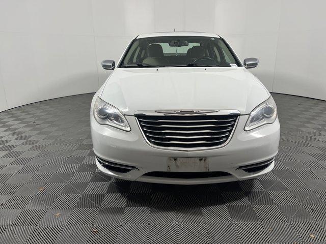 2014 Chrysler 200