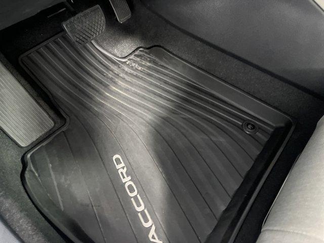 Photo of 2025 Platinum White Pearl Honda Accord