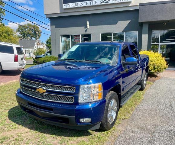 Photo of 2013 Blue Topaz Metallic Chevrolet Silverado 1500