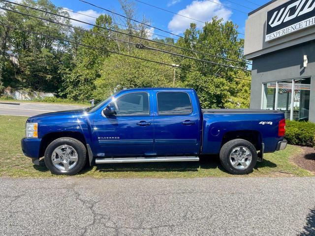Photo of 2013 Blue Topaz Metallic Chevrolet Silverado 1500