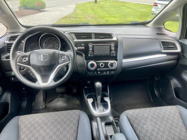 Photo of 2016 Silver Honda Fit