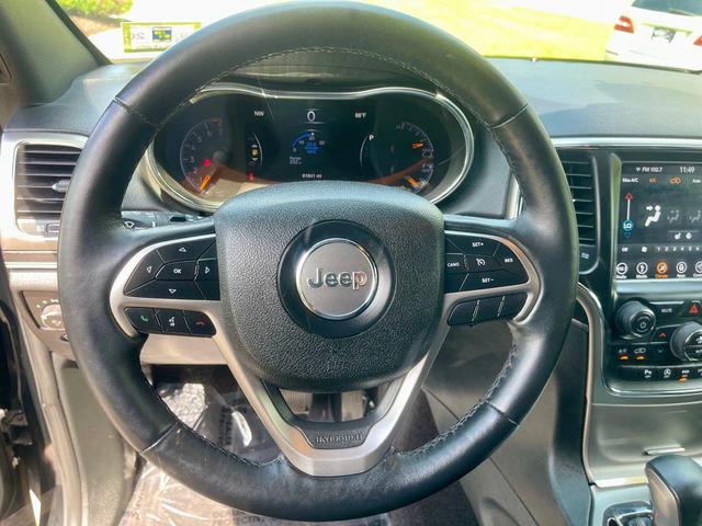 Photo of 2018 Black Jeep Grand Cherokee